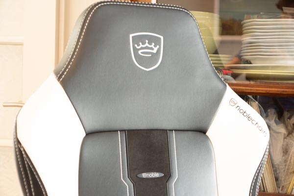 Noblechairs Hero limited edition