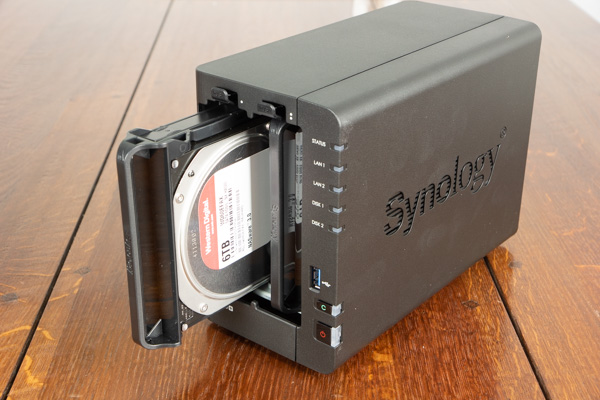 Synology DS220+ Review